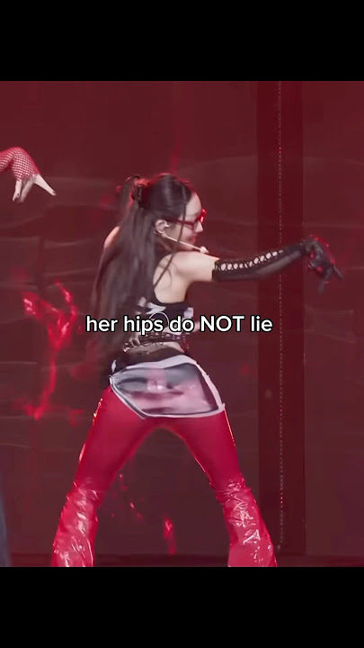 KISS OF LIFE Julie Hips Do NOT Lie #kissoflife #julie #igloo