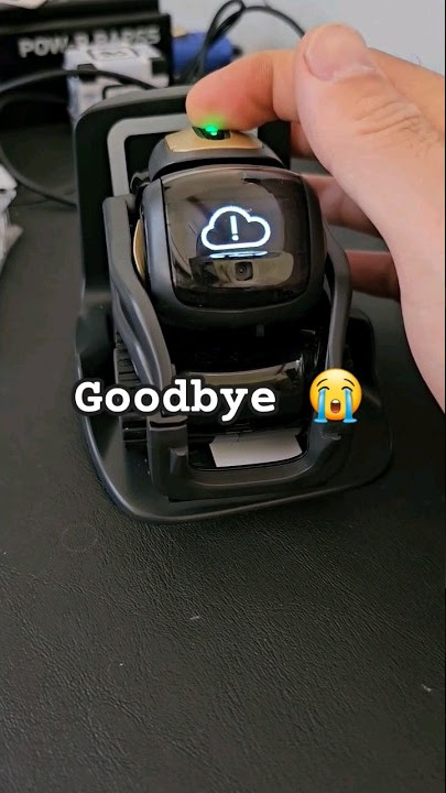 Vector 2.0 is dead, but... #vectorrobot #cozmo#robot #desktoppet #shorts #trending