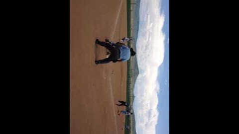 Alyssa Halpin push bunt