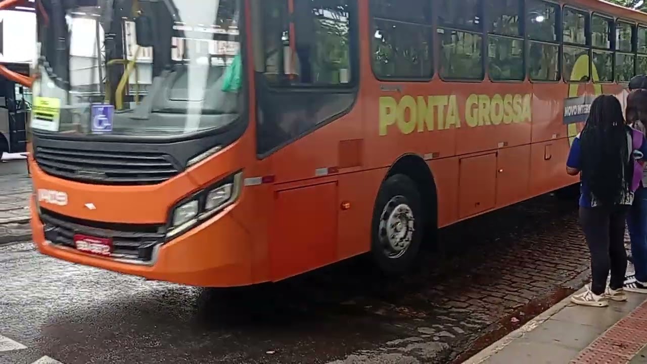 Movimento de ônibus da Viação Campos Gerais (VCG), no Terminal Nova Rússia (Parte 2).
