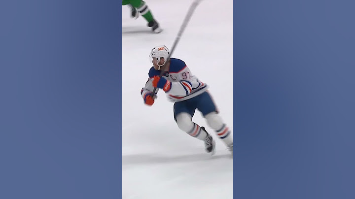 CONNOR McDAVID is JUST. TOO. FAST. 🤯🪽