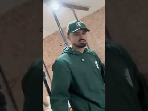 Essa casa ta toda caindo