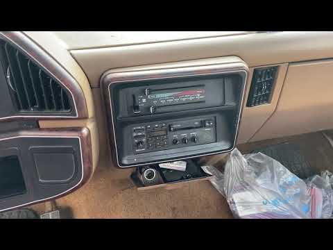 1987-1991 Ford Bronco/F Series Stereo Replacement