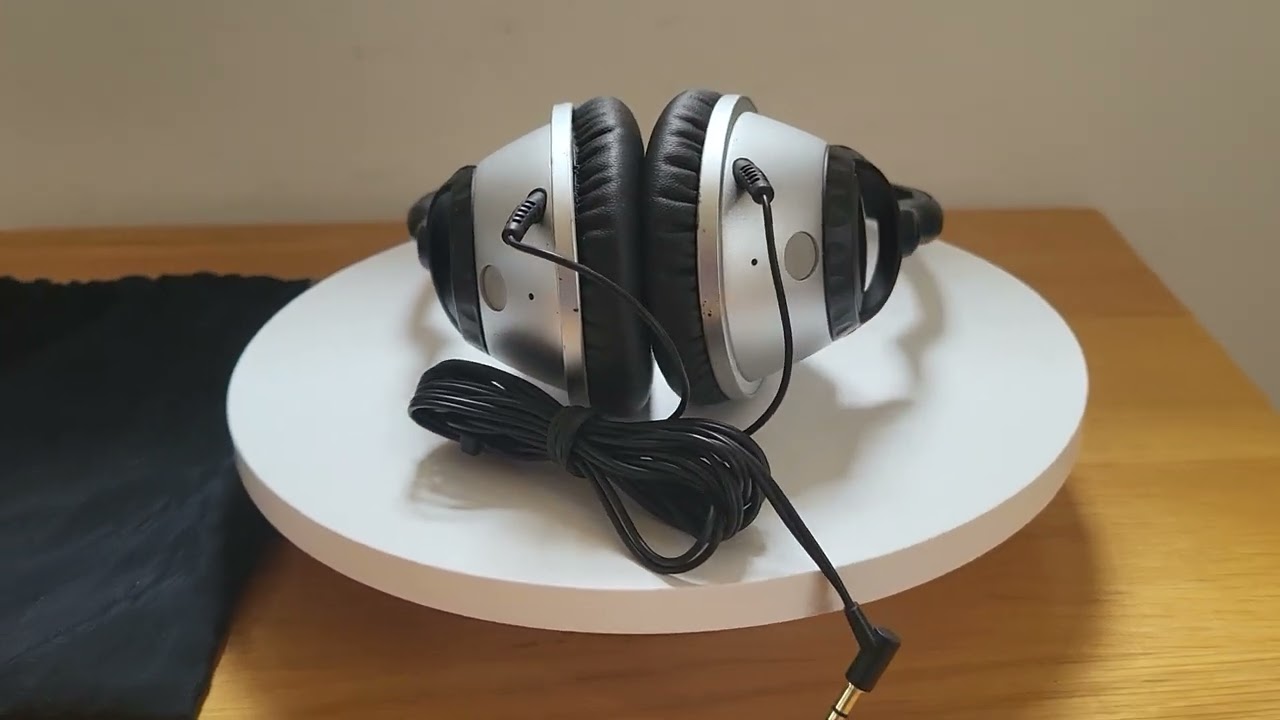 ヘッドホン BOSE TP-1A NIB Bose TP-1A TriPort Ear-Cup Around Ear Headphones - Slate