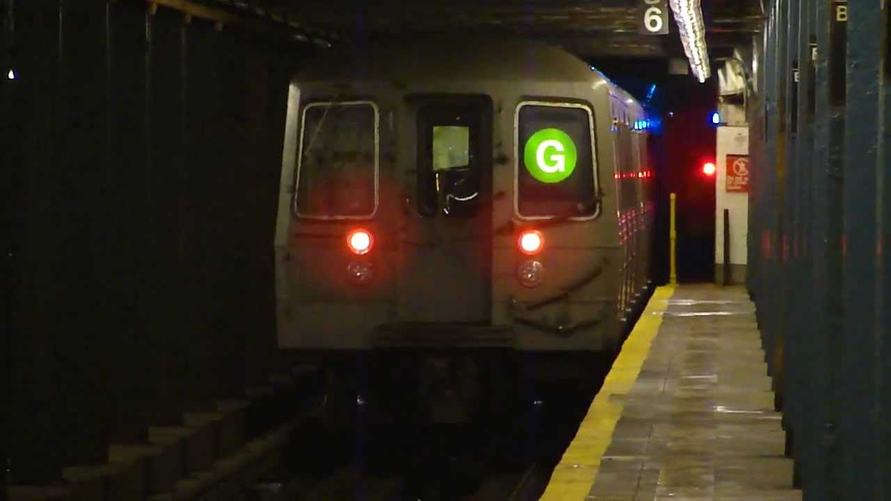 IND Crosstown Line: R68 G Train at Broadway-Union Ave (Queens Bound ...
