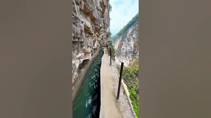 Wall-hanging canal in the deep mountains of Wulong, Chongqing#shorts - DayDayNews