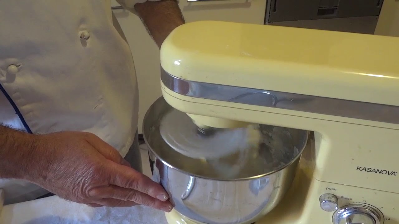 Corso di Pasticceria - Come fare la Pasta Frolla -  Ricette Dolci