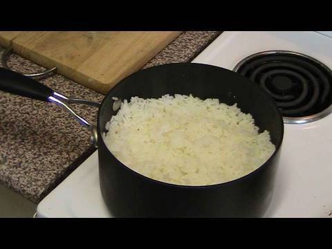 How to Cook Rice in a Pot