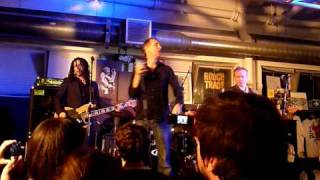 Gang of Four - 01 - You&#39;ll Never Pay For The Farm (Rough Trade East 26-01-2011)