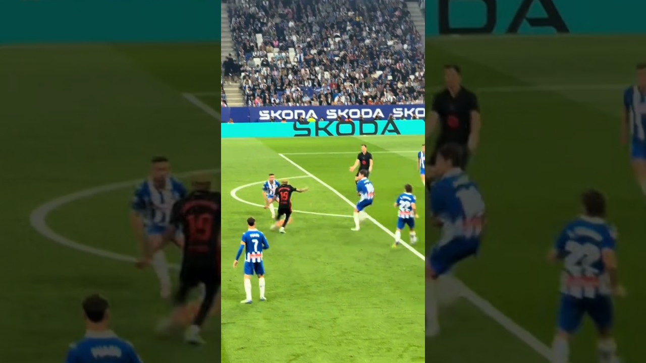 Watch le joli but de Lamine Yamal face à espanyol on YouTube Watch le joli but de Lamine Yamal face à espanyol on YouTube