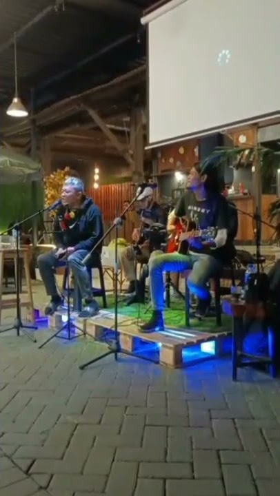 JIKUSTIK COVER -1000 tahun lamanya with StarCoustic at KOPDAR Empat putrifoodpark