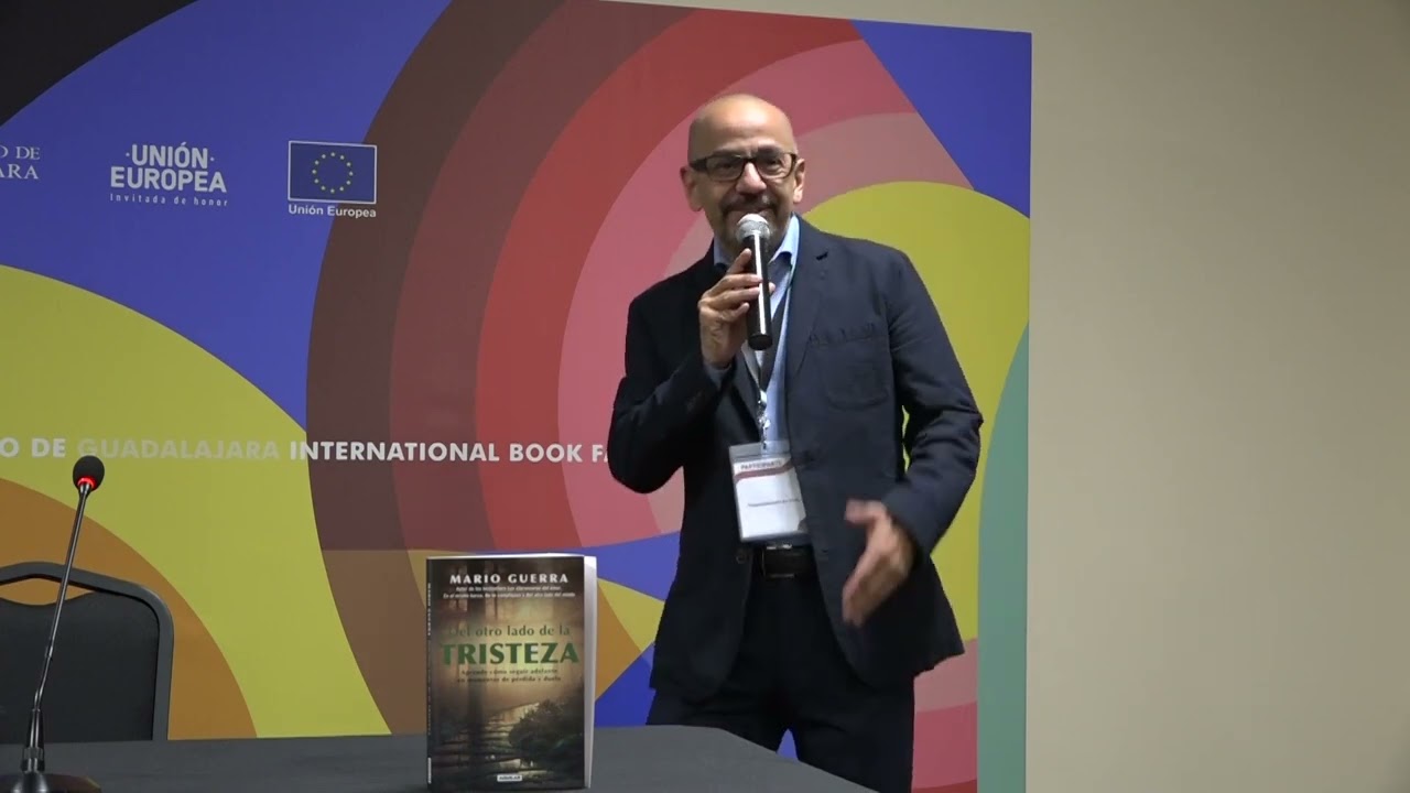 Presentación del libro "Del otro lado de la tristeza" de Mario Guerra en la FIL Guadalajara 2023