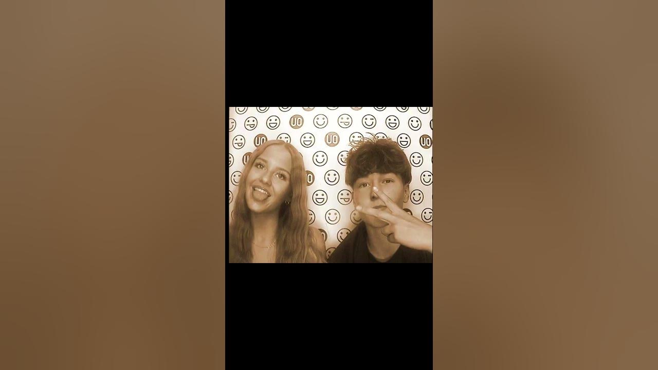 Unforgettable Moments Inside a Photo Booth 📸💖 #shorts