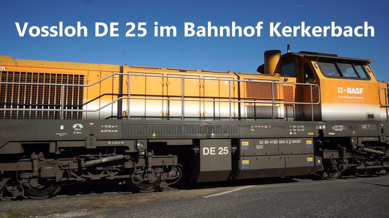 Vossloh DE 25 (BASF) im Bahnhof Kerkerbach