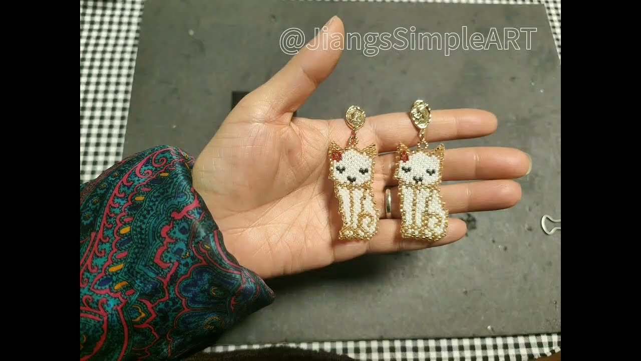 diy beadedearrings white cat