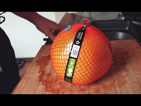 Video: Ako Vyčistiť Pomelo