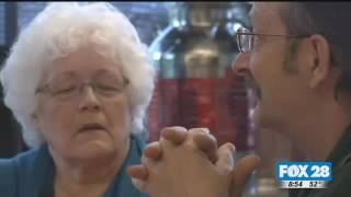 Meet Sue Kassa: 2015 Volunteer of the Year by FOX 28 Spokane 89 views 8 years ago 2 minutes, 11 seconds