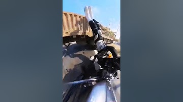 Beginner Tips 01 - Emergency Braking #safety #motorcycle #roadsafety