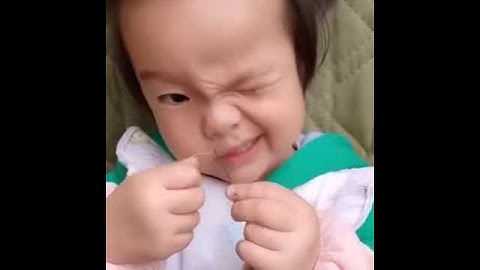 Chinese kid thread in the needle fail.