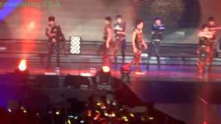 131005 INFINITE OGS in Singapore - Tic Toc [Fancam]