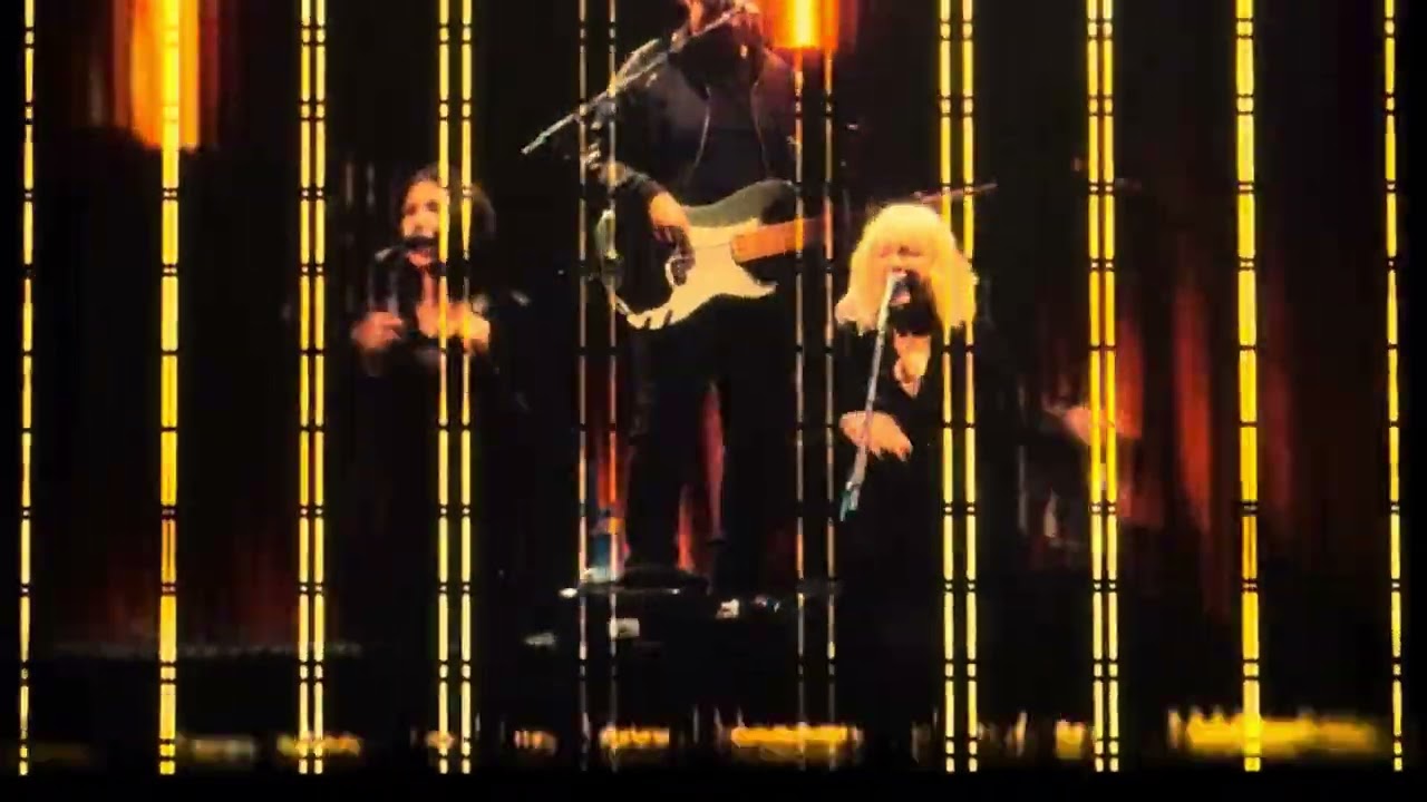 Stand Back-Stevie Nicks- Live In Detroit Michigan 10-28-25