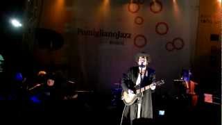 Video thumbnail of "Vinicio Capossela - Occhi Neri (live)"