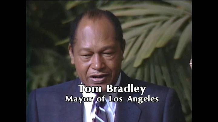 HOP589 Tom Bradley Mayor