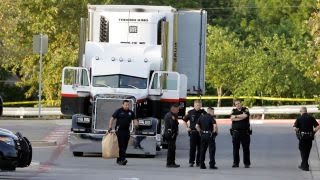 Report: 30 people rescued from trailer where 8 people died