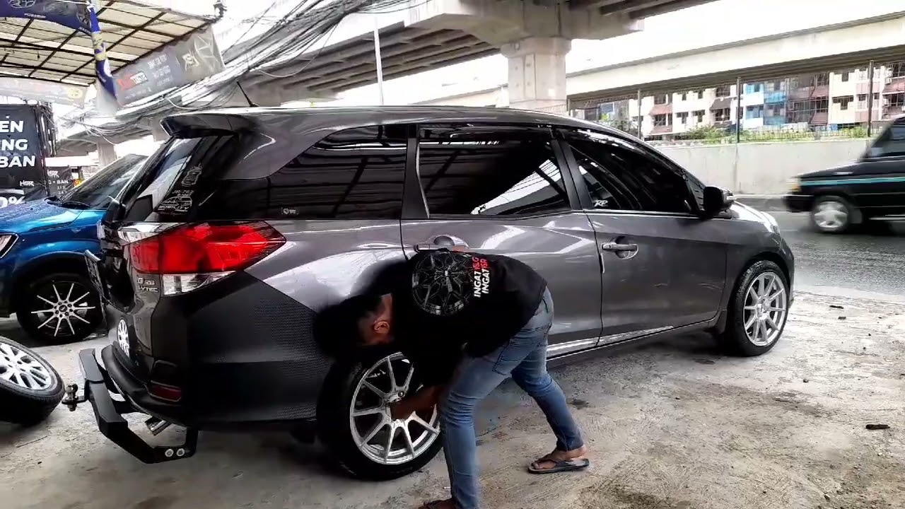 MODIFIKASI MOBILIO PAKAI VELG HSR ORIGINAL RAI-S2 RING 17 #hsrwheel #streetrace #bekasi