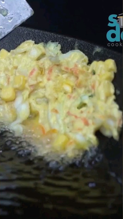 How to make crispy fritters that last a long time