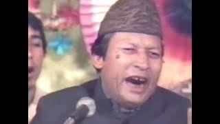 Maine Poocha Husn Se