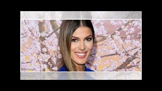 PHOTO – Iris Mittenaere, sexy et lascive, célèbre un plaisir enfantin21/1/2019