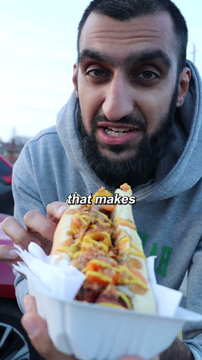 Let's Try HALAL Hot Dog (from a stand)