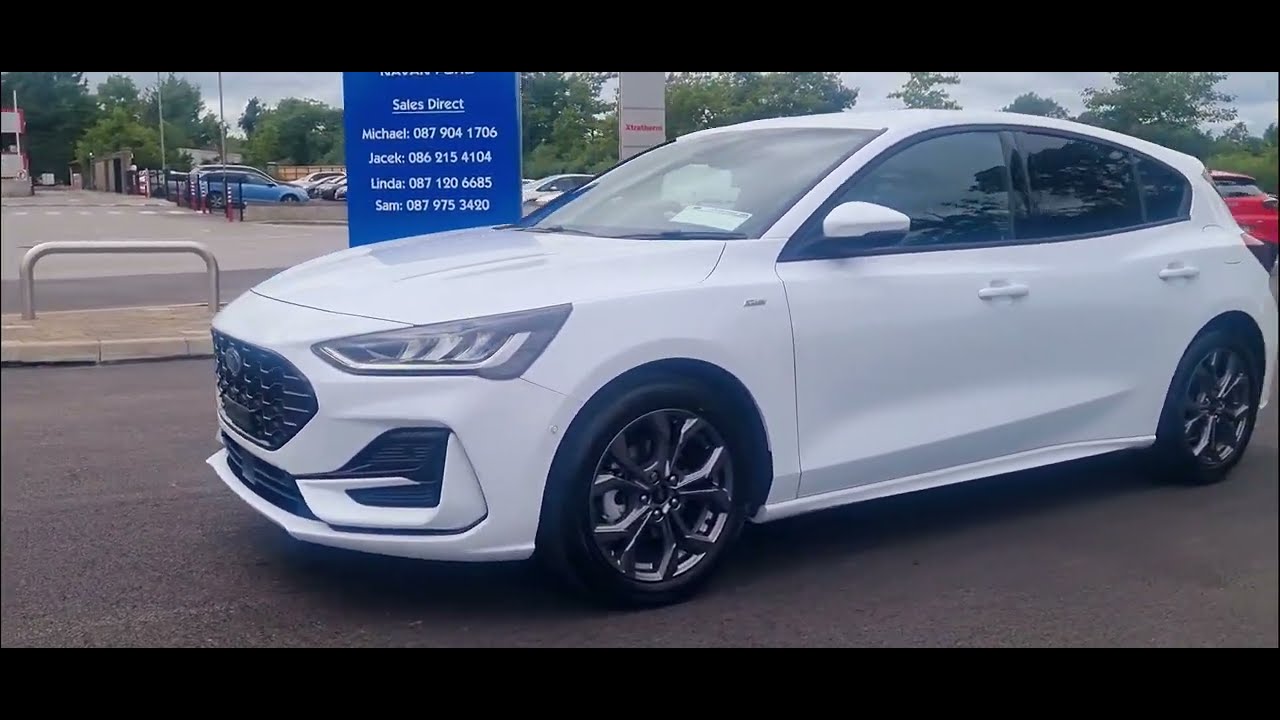 2022 Ford Focus St White 2022-ford-focus-st-white