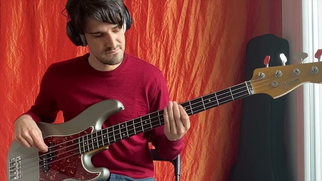 Ariana Grande - No Tears Left To Cry // Bass Cover