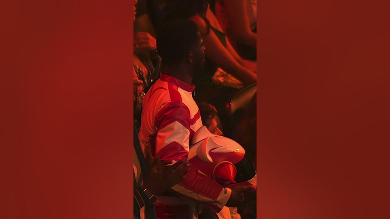 Lil Nas X sings along to Benson Boone’s performance of ‘Beautiful Things’ at 2024 VMAs #shorts