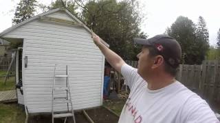 Building a Hop Trellis for FREE!