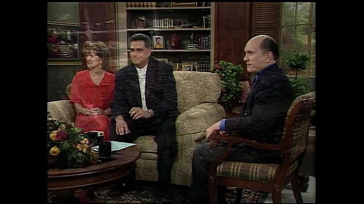 Robert Duvall: A Borrowed Story (LIFE Today / Jame...
