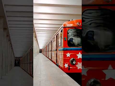 Новогодний ЁЖ3 отъезжает от Волгоградского проспекта!