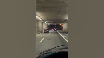 I hate driving thru tunnels