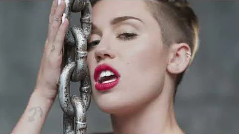 Miley Cyrus - Wrecking Ball (Official Video)