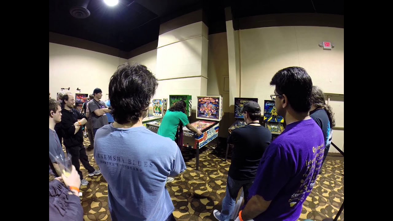 Lyman Sheets "Classics" Victory Plunge at the 2014 Louisville Arcade