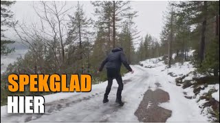 Download Lagu Komen we hier nog veilig beneden? Onze oprit verandert in ijs (deel 4) MP3