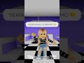 um bolo pra 100 pessoas #roblox #shorts #brookhaven