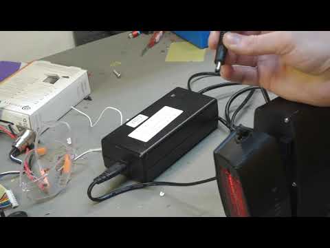 Video: 4 sätt att installera batteriet korrekt