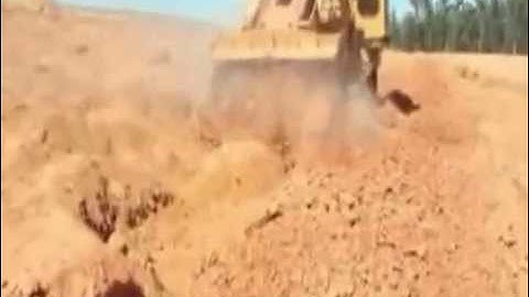 T1255 Terrain Leveler Surface Excavation Machine   Bauxite Mine HQ)