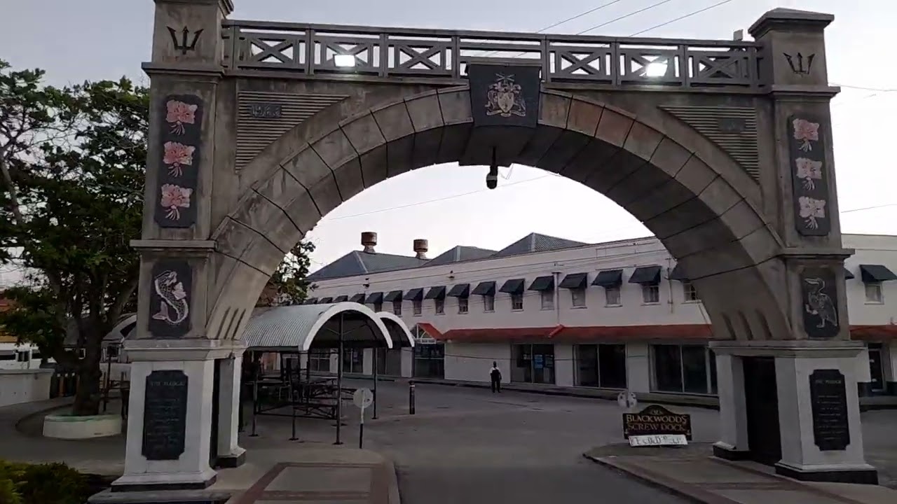 Q In The Community At Savvy On The Bay Carlisle Bay Barbados🇧🇧