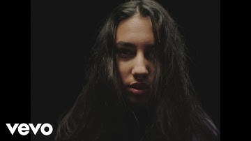 Thumbnail of María José Llergo - Me Miras Pero No Me Ves