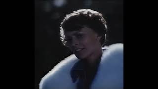 Shimmering Light (1976) - Fur Fashion Edit - FurGlamor.com #furcoat #foxfurcoat #whitefoxfur