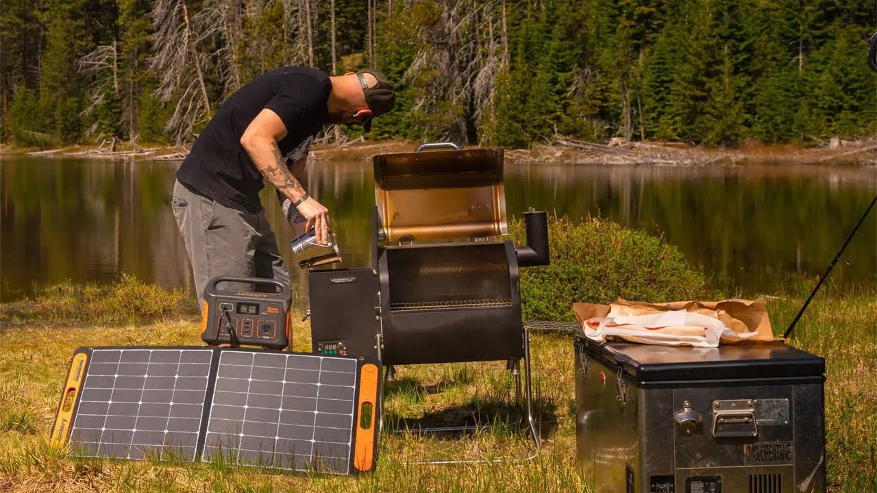 Jackery Explorer 550 Portable Power Station